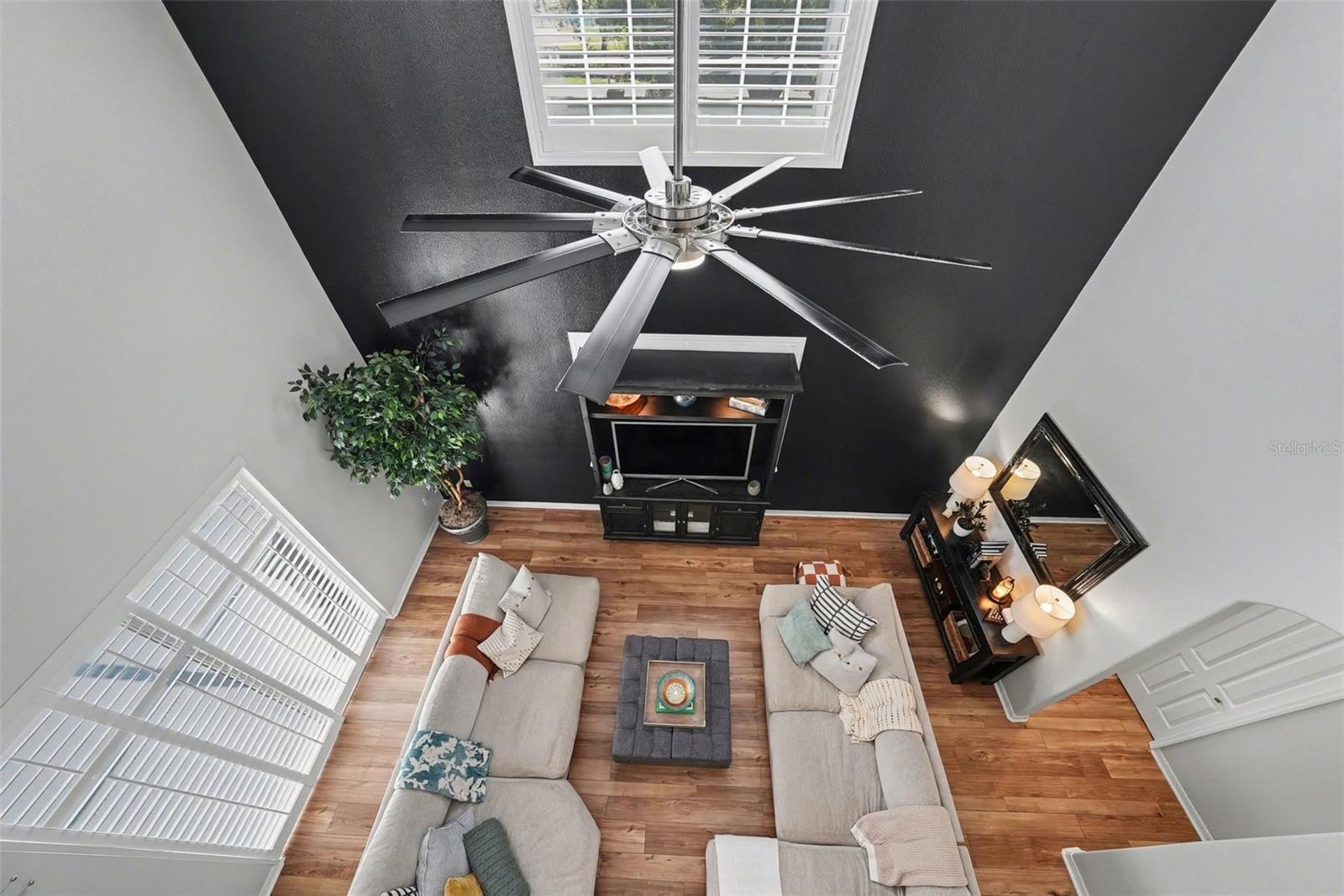 LAKES OF WELLINGTON PH I - Residential