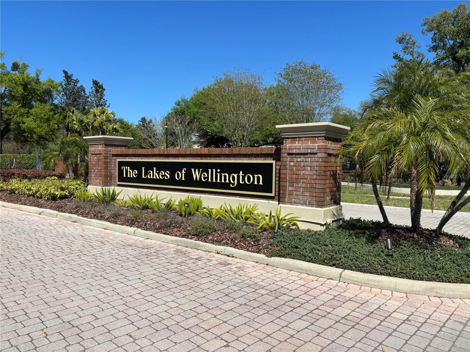 LAKES OF WELLINGTON PH I - Residential