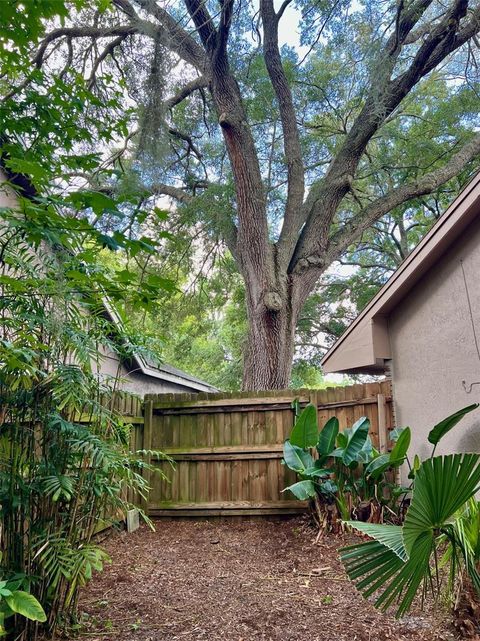 A home in WINTER SPRINGS