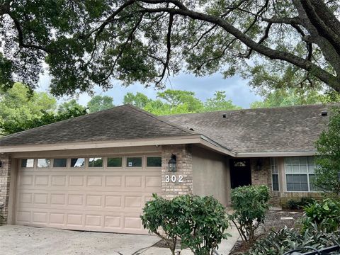 A home in WINTER SPRINGS