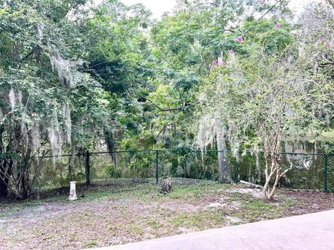 A home in WINTER SPRINGS