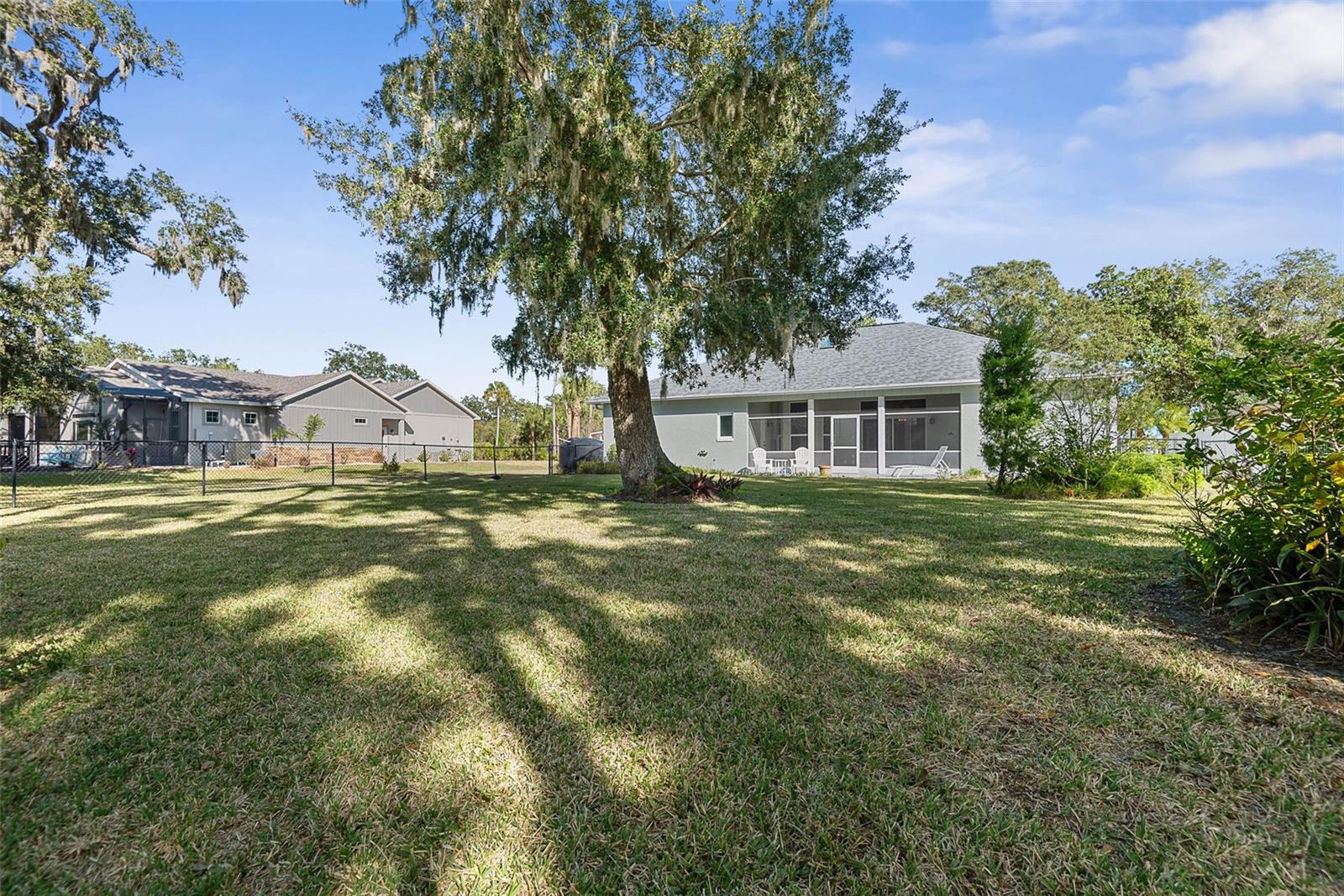 RIVER OAKS SUB - Residential