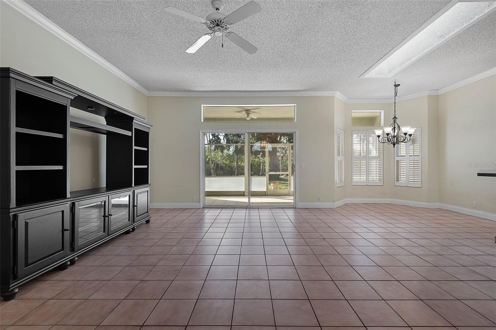 RIVER OAKS SUB - Residential