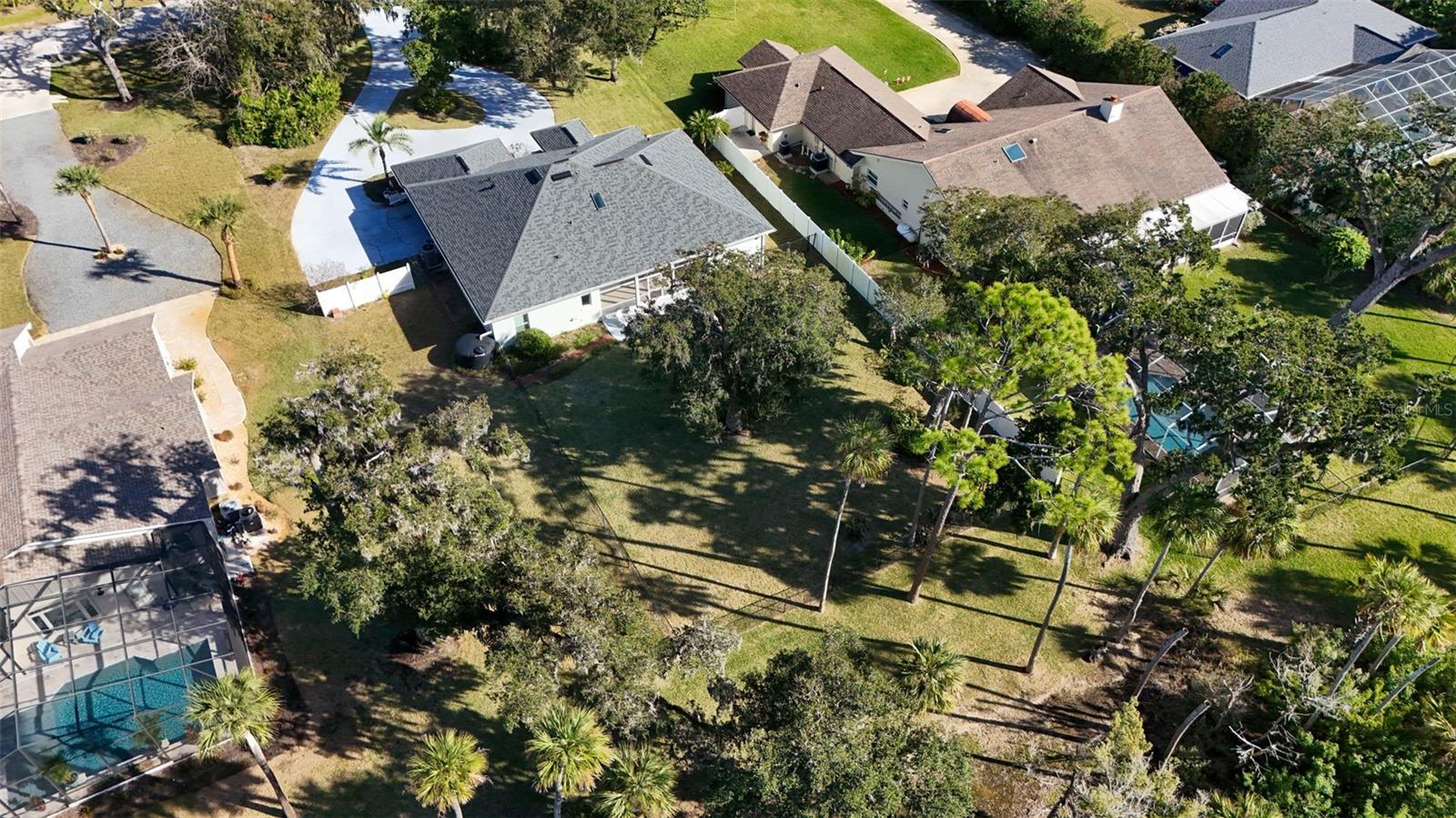 RIVER OAKS SUB - Residential