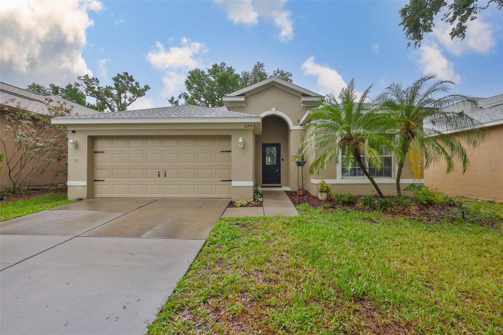 Welcome home! Meticulously maintained beauty located in the highly desired Gated Community of Diamond Hill. Fall in love with open and split floor plan with the primary bedroom tucked in the rear for peace and privacy. Enjoy the ensuite featuring oversized tub, separate shower, and dual pedestal sinks accompanied by an ample walk-in closet. The open layout provides plenty of space for everyday living and entertaining with integrated Living Room, Dining Room, and Chef's Kitchen featuring stainless steel LG appliance package. NEW ROOF 2025, updated bathrooms and kitchen 2023. Indulge in resort-style amenities including basketball, gym, and pool to name a few. Close to top-rated schools, shopping, dining, I-75, I-4, and Selmon Expressway for easy commute to Downtown Tampa, Lakeland, Airport, Orlando and Florida's world-renowned Gulf beaches. This home is a must see, schedule your private tour today and say yes to the address!! ****Also listed for sale $415,000****
