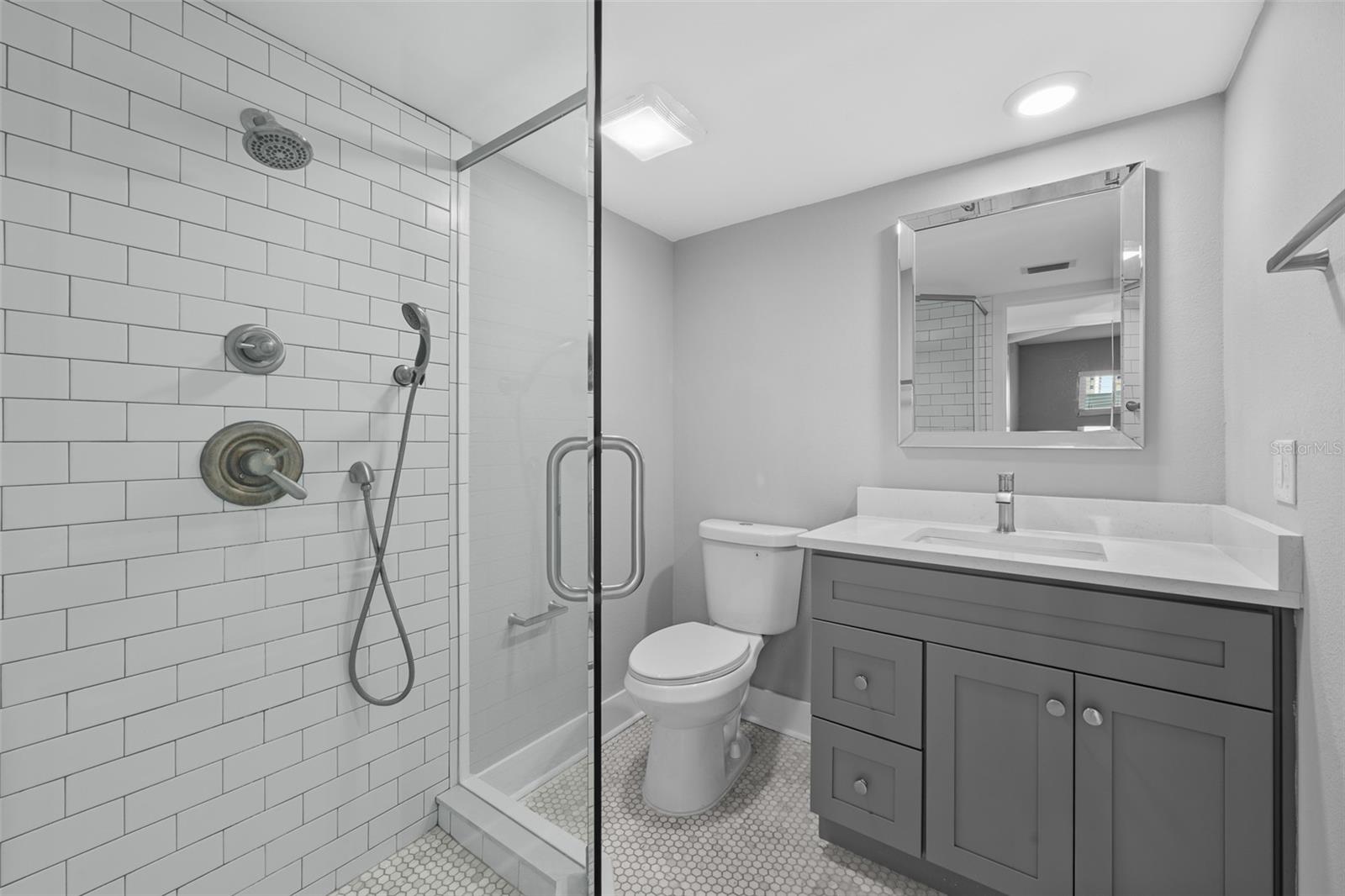 CONTINENTAL TOWERS CONDO - Residential