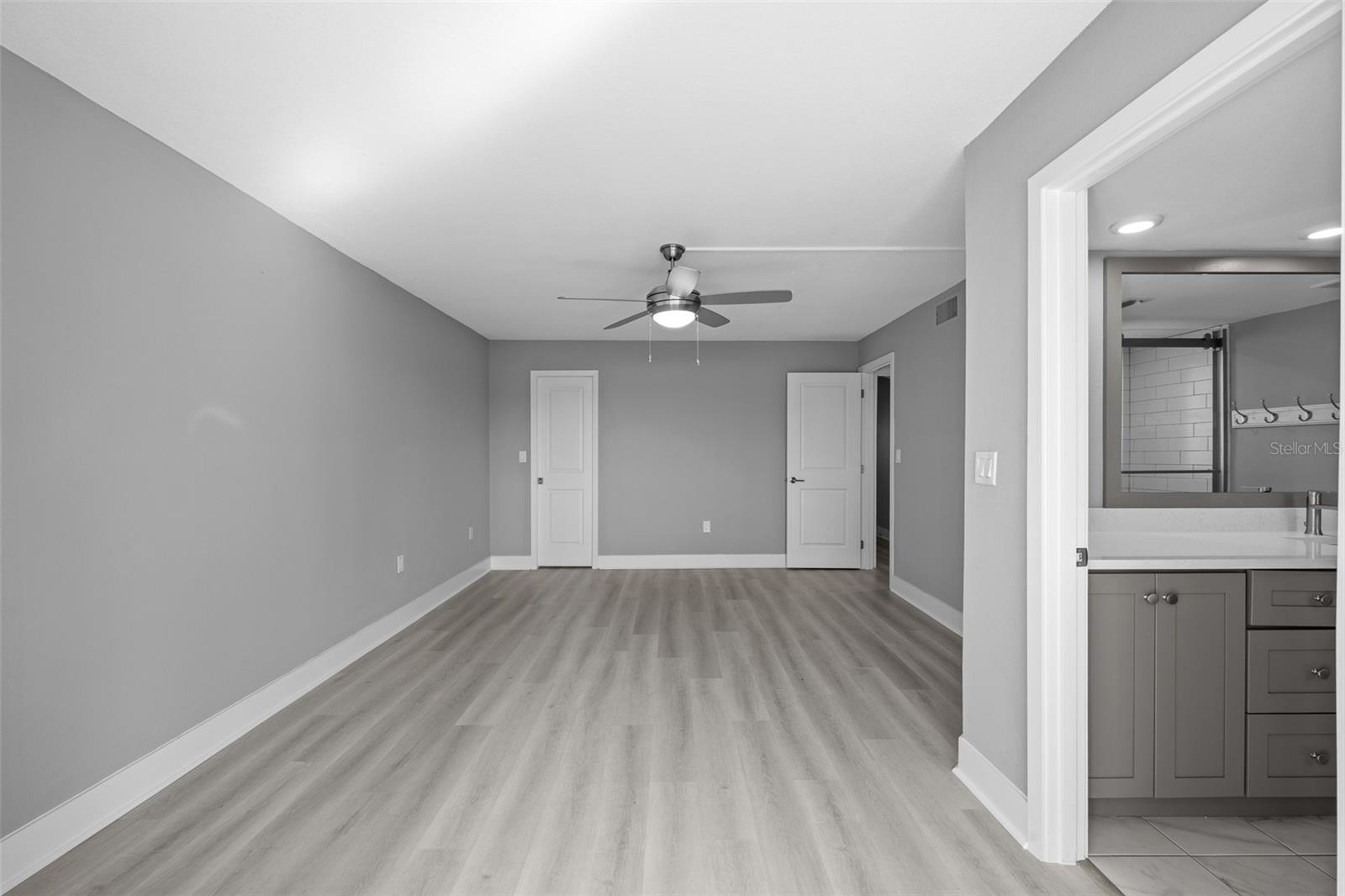 CONTINENTAL TOWERS CONDO - Residential