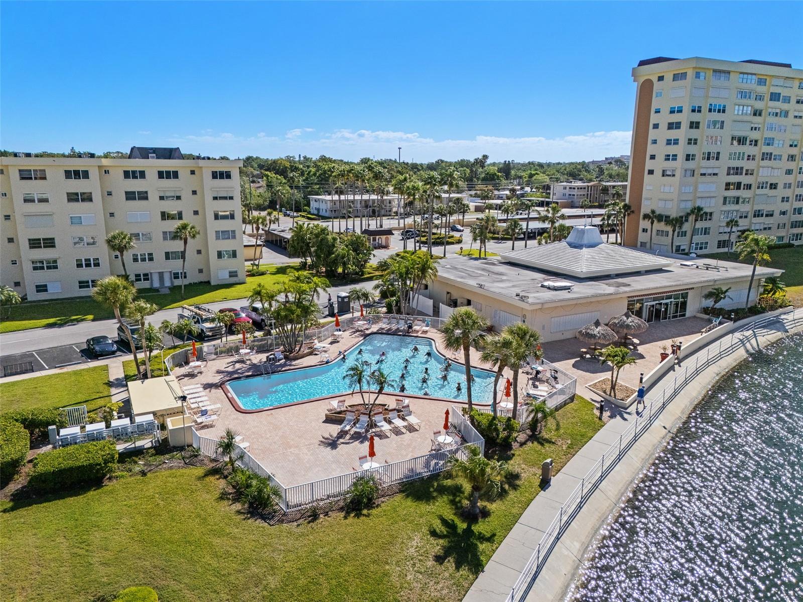 CONTINENTAL TOWERS CONDO - Residential