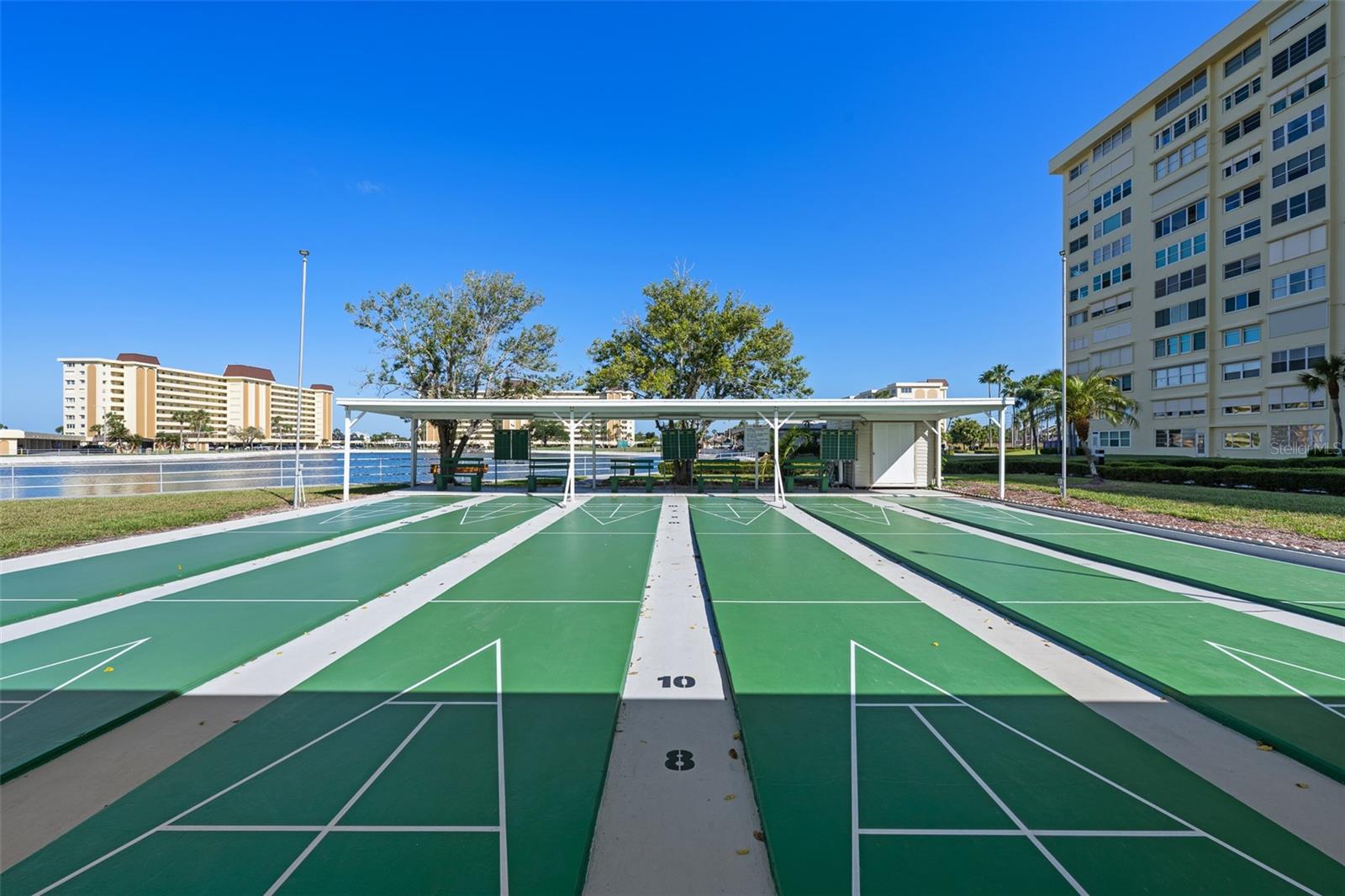 CONTINENTAL TOWERS CONDO - Residential