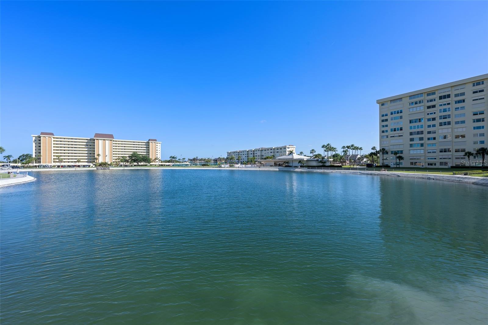 CONTINENTAL TOWERS CONDO - Residential