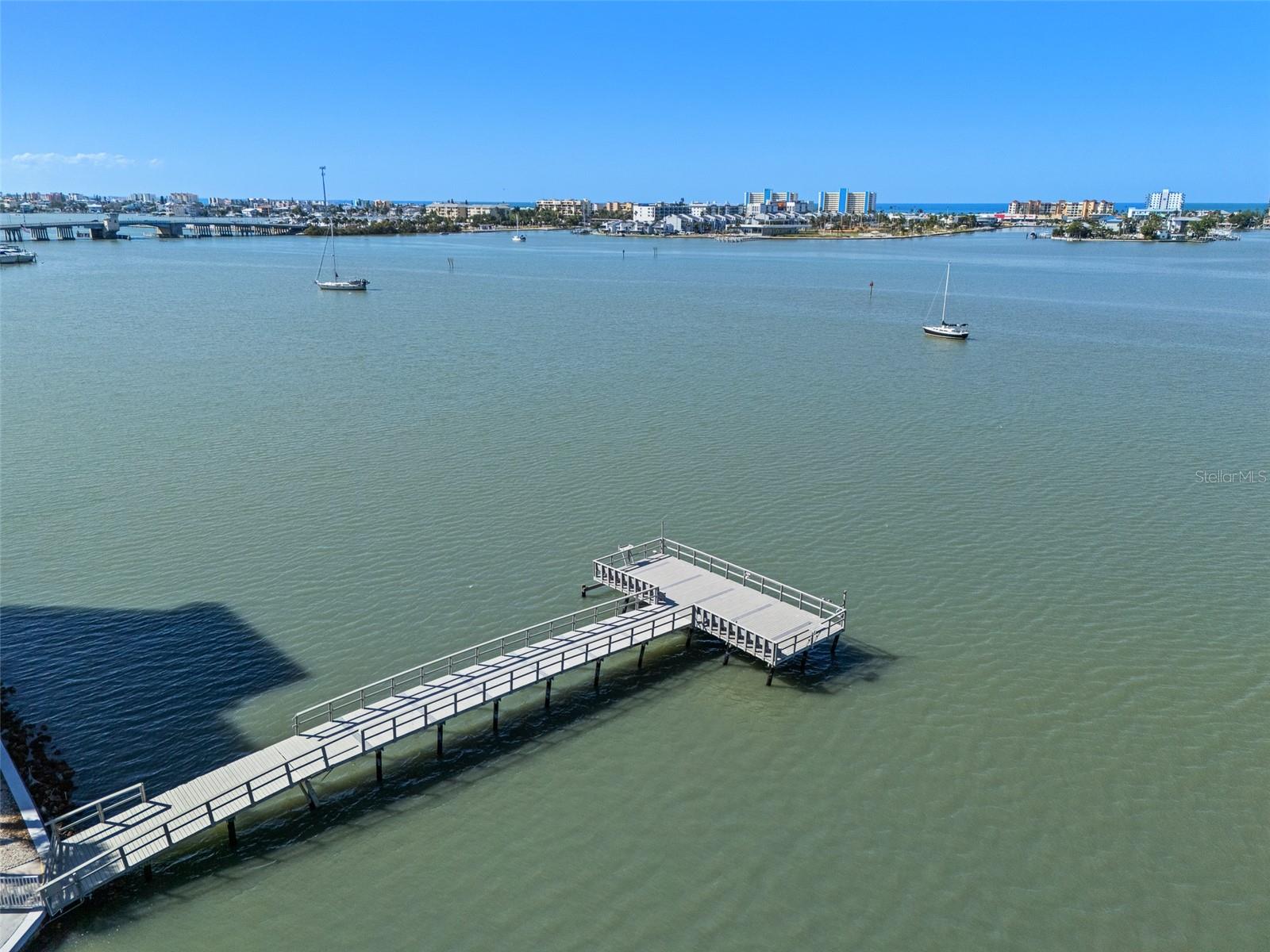 CONTINENTAL TOWERS CONDO - Residential