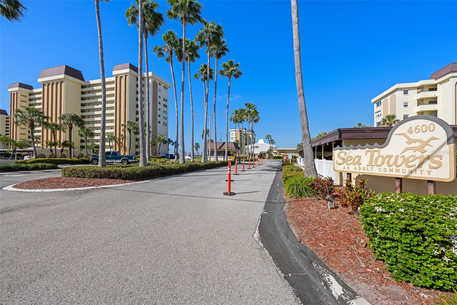 CONTINENTAL TOWERS CONDO - Residential