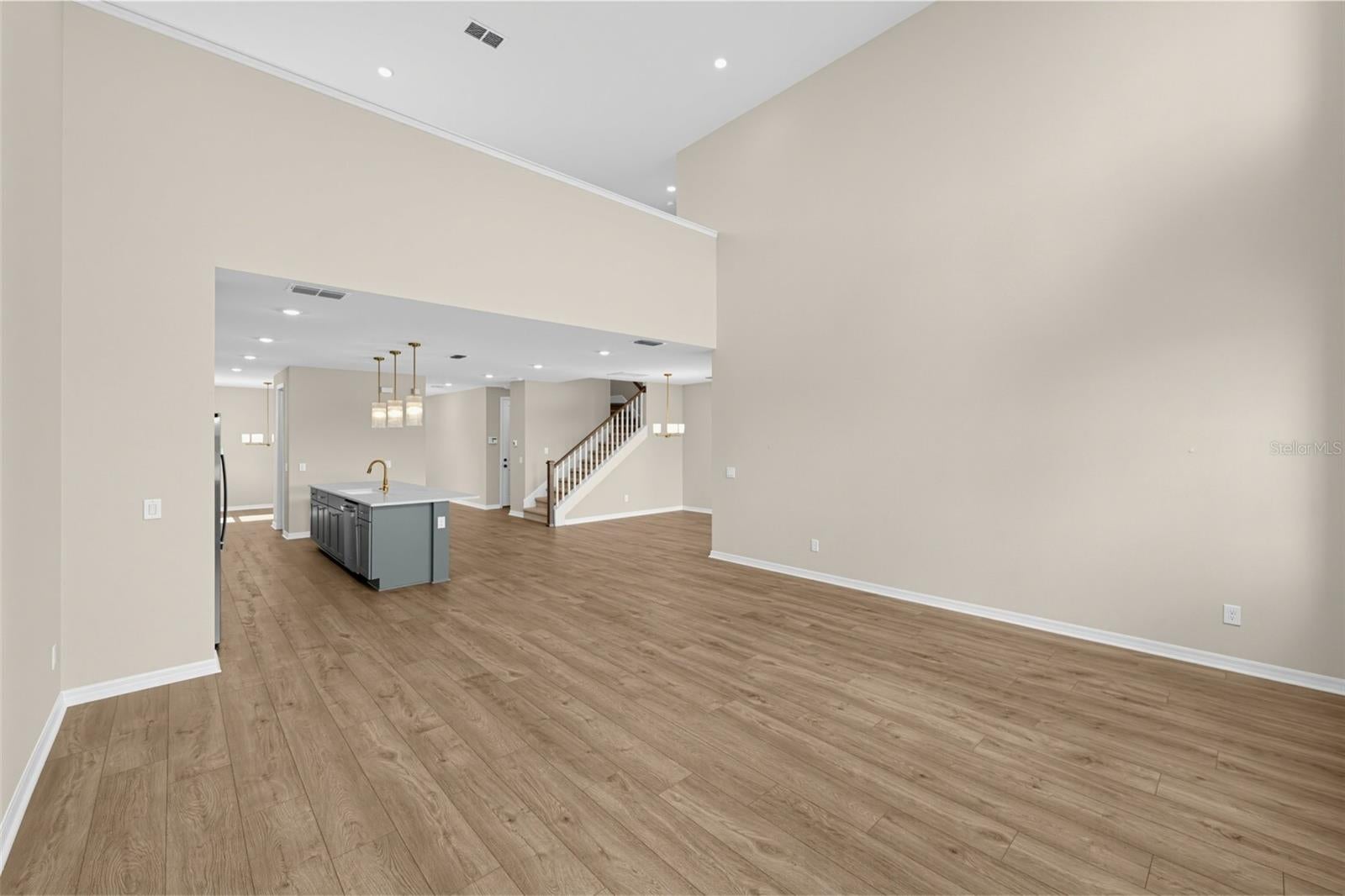 3218 SAILHOUSE DRIVE