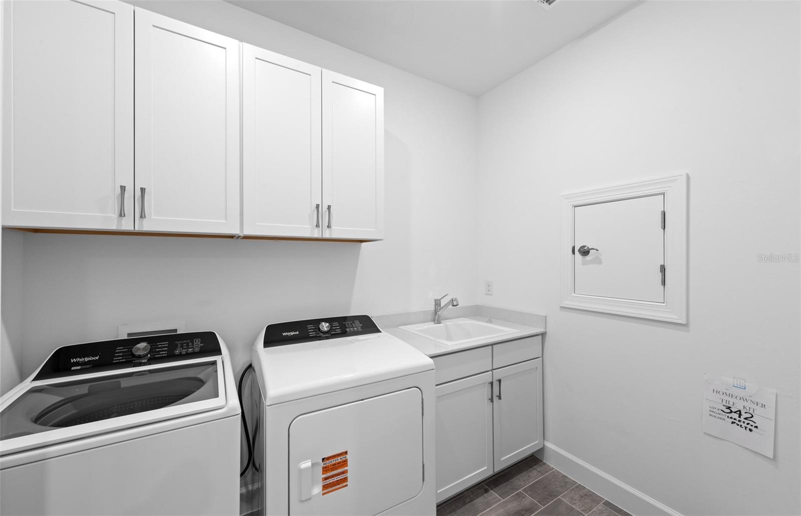 LAKESPUR WELLEN PARK - Residential