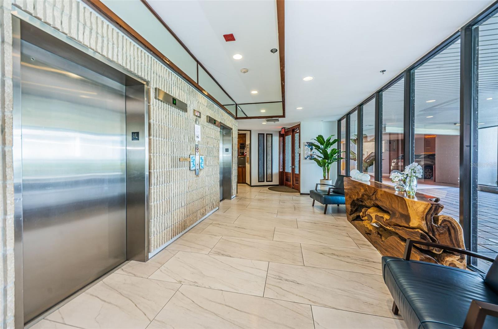 DANS ISLAND ON SAND KEY CONDO - Residential