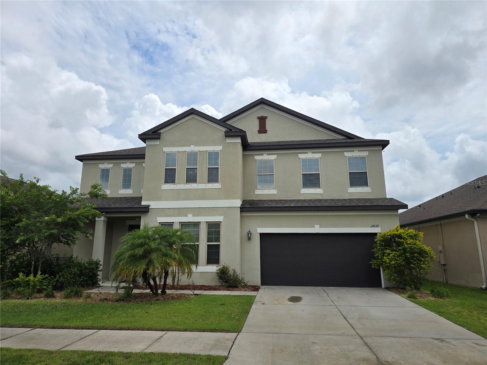11839 CROSS VINE DRIVE