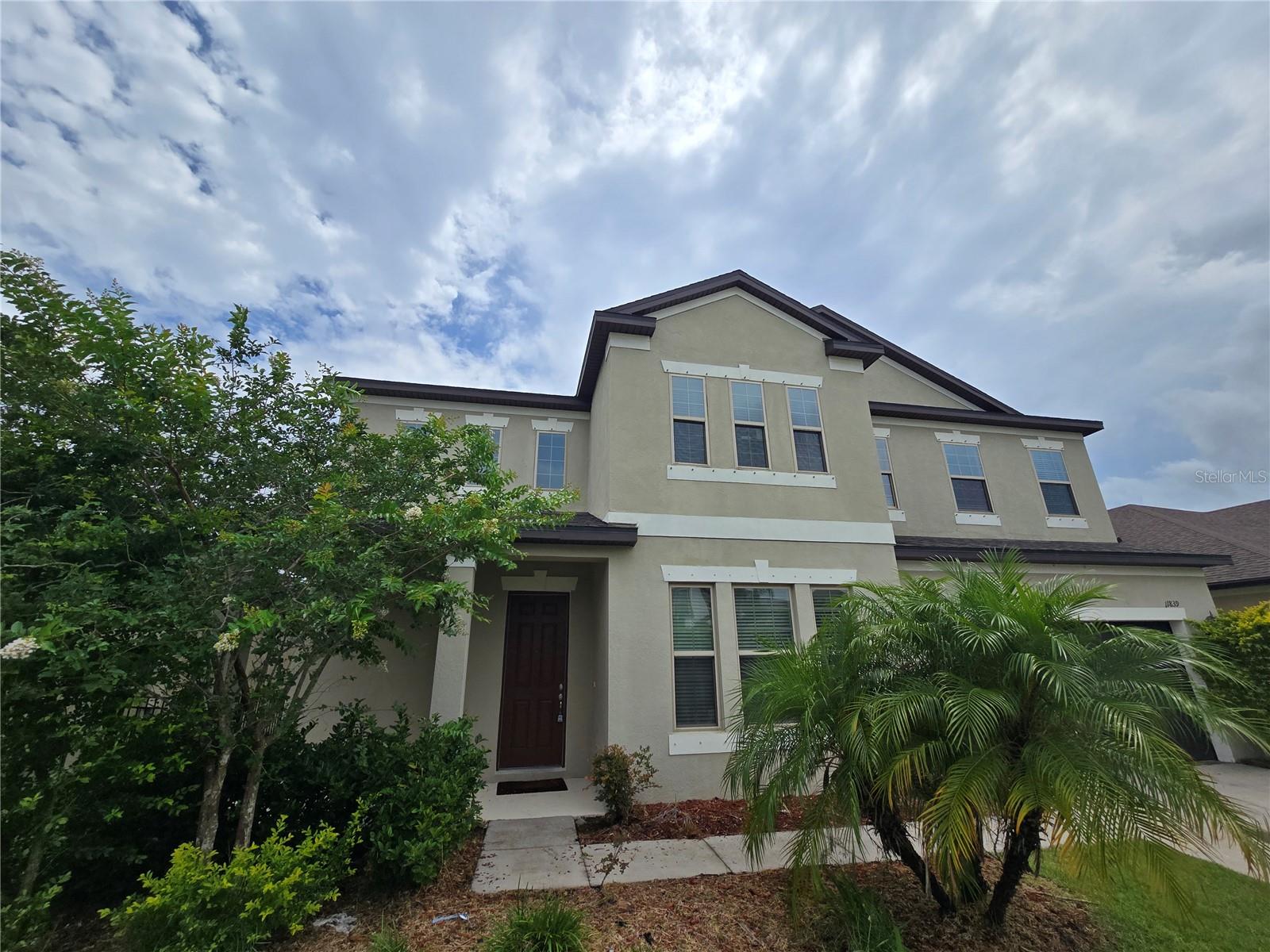 11839 CROSS VINE DRIVE