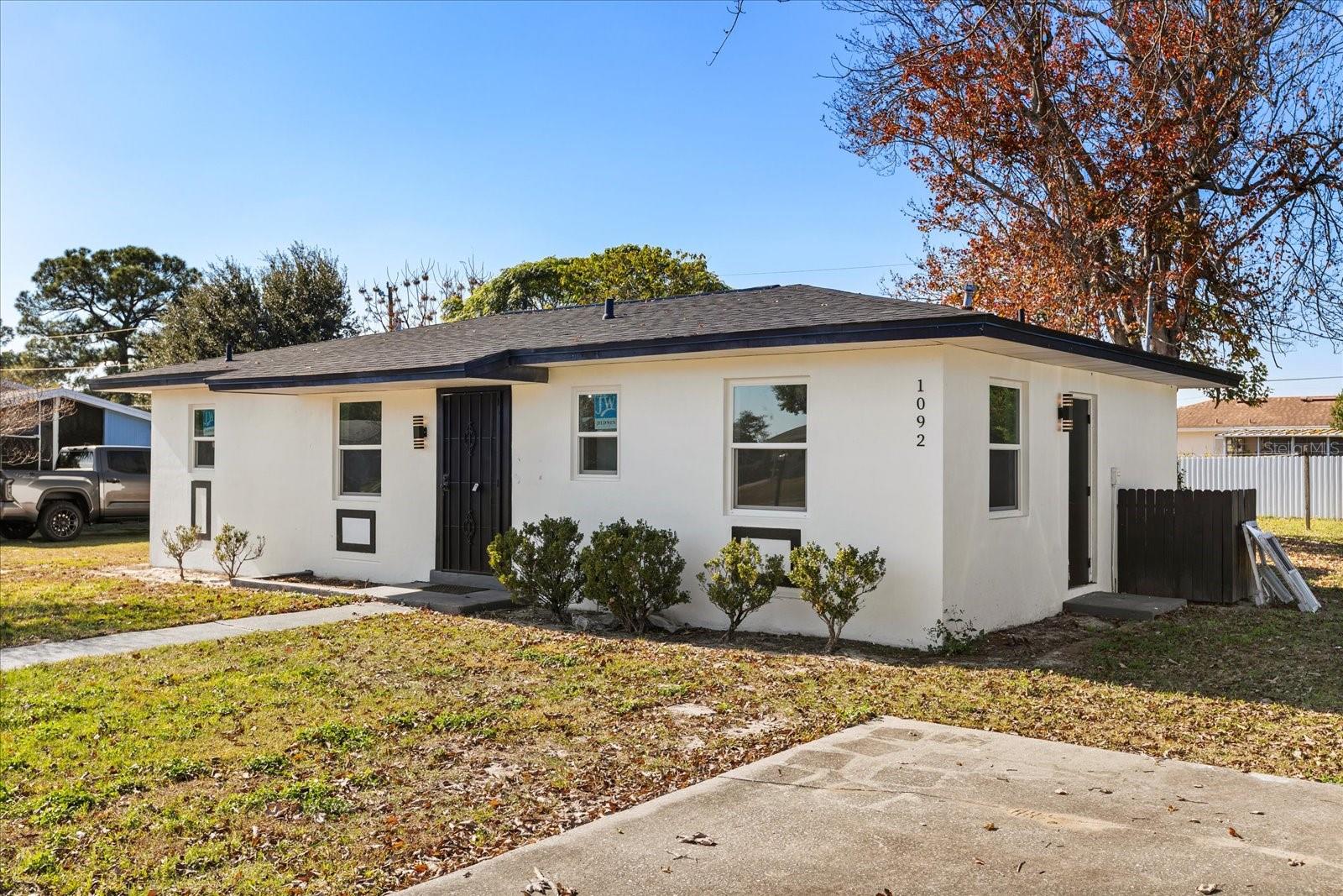 DELTONA LAKES UNIT 10 IN 25 & 36 18 30 - Residential