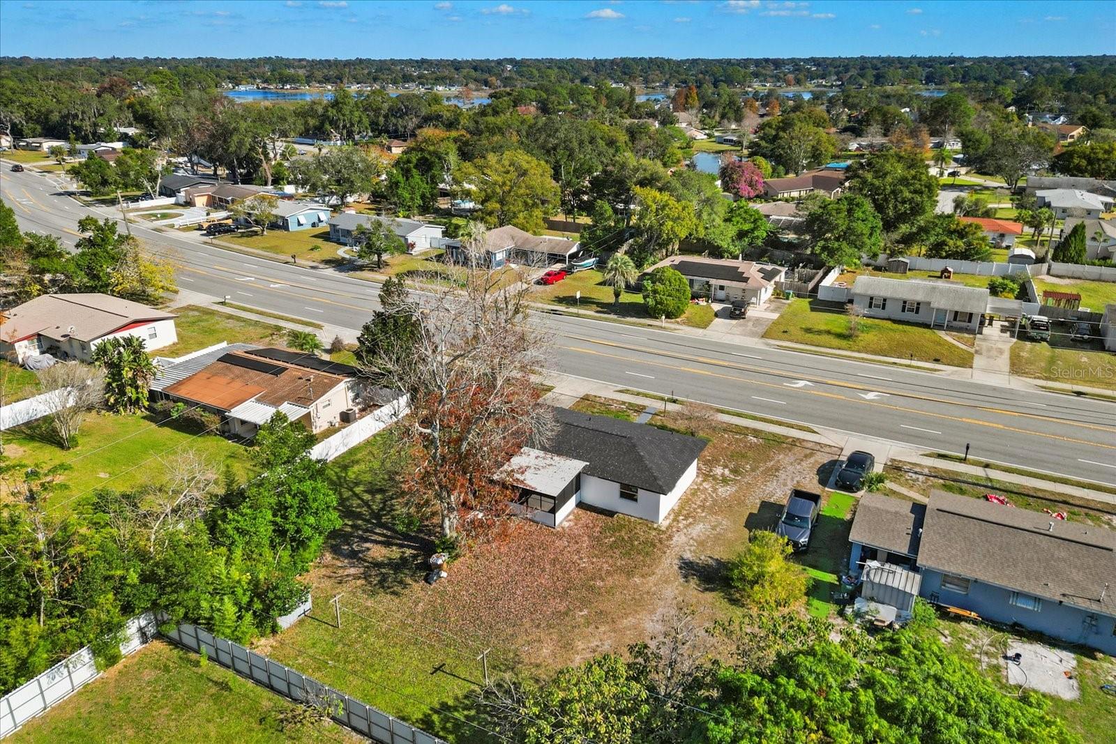 DELTONA LAKES UNIT 10 IN 25 & 36 18 30 - Residential