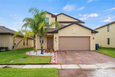 Photo of 738 Worlington Lane, Fort Pierce, FL 34947 (MLS # OK225674)