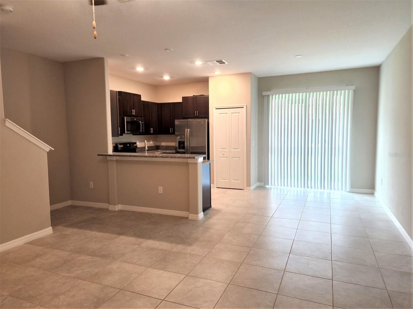 BELMONT TWNHMS PRCL F - Residential Lease