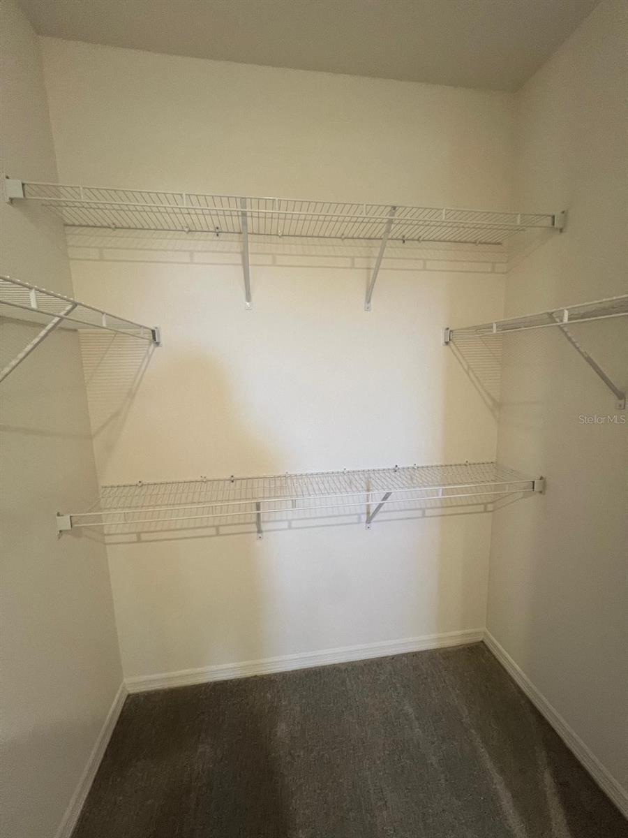 BRIXTON TWNHMS - Residential Lease