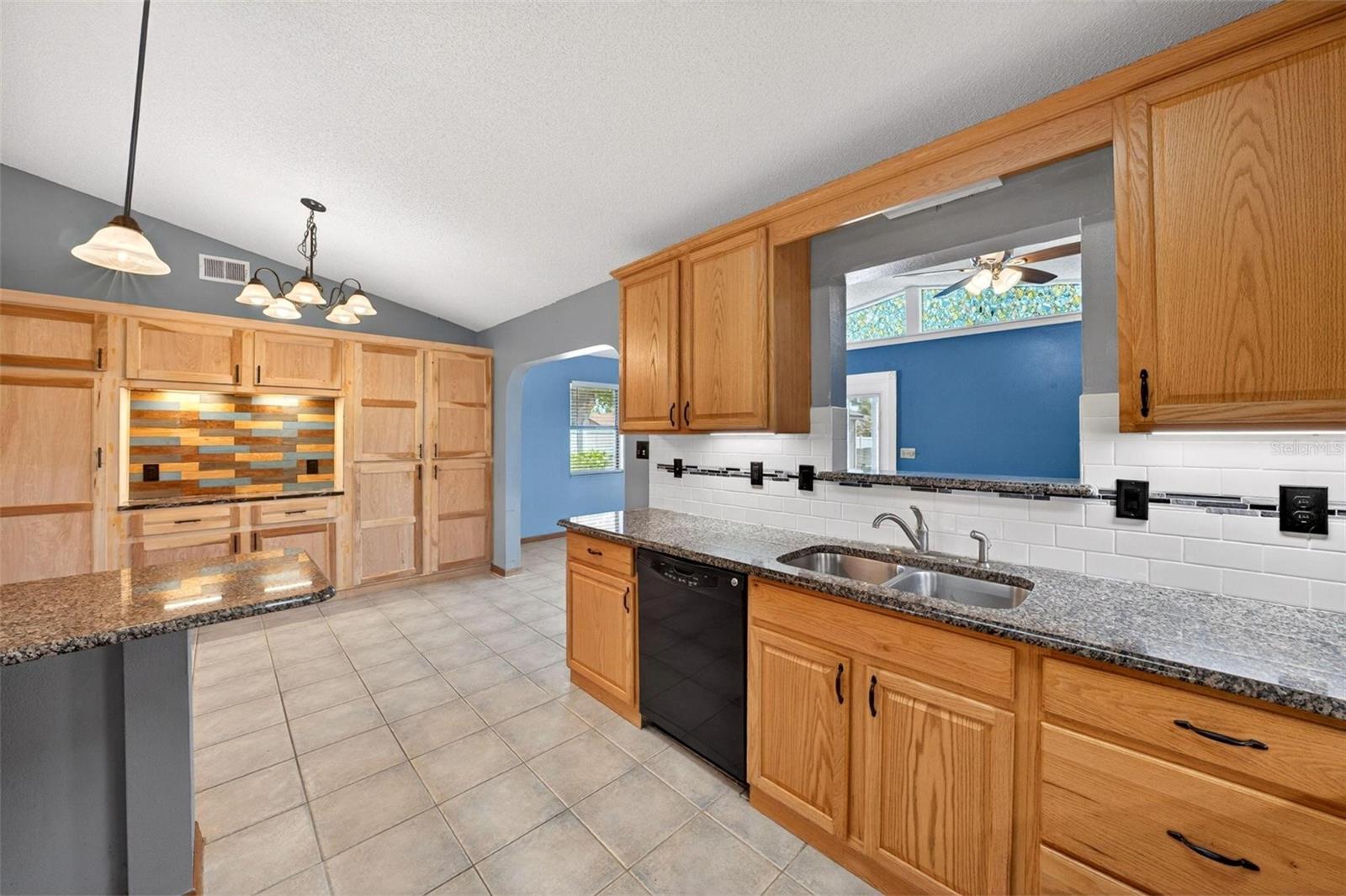 ORANGE LAKE ESTATES SUB - Residential