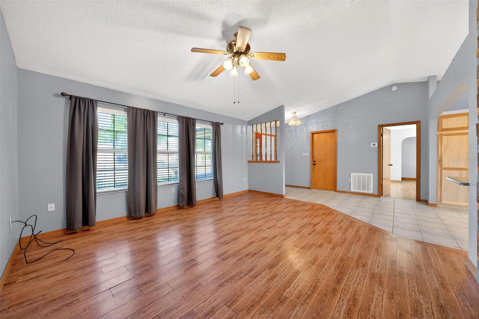 ORANGE LAKE ESTATES SUB - Residential