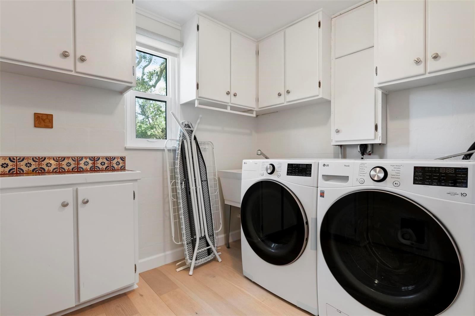 BAY HAVEN - Residential Lease