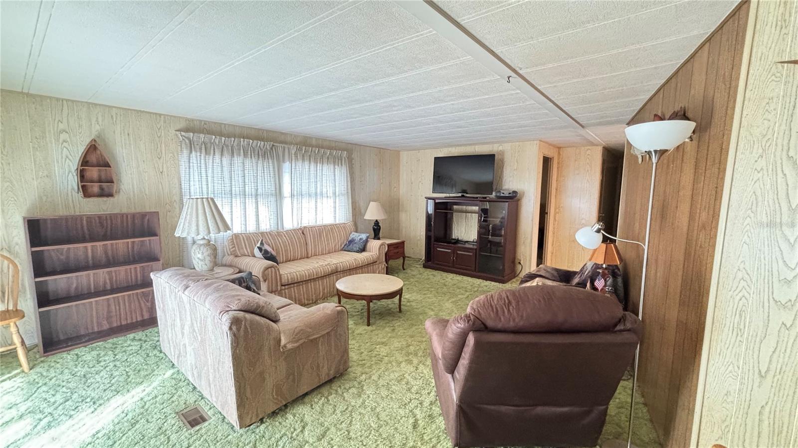 TROPICAL GARDENS M/H PARK UNREC - Residential