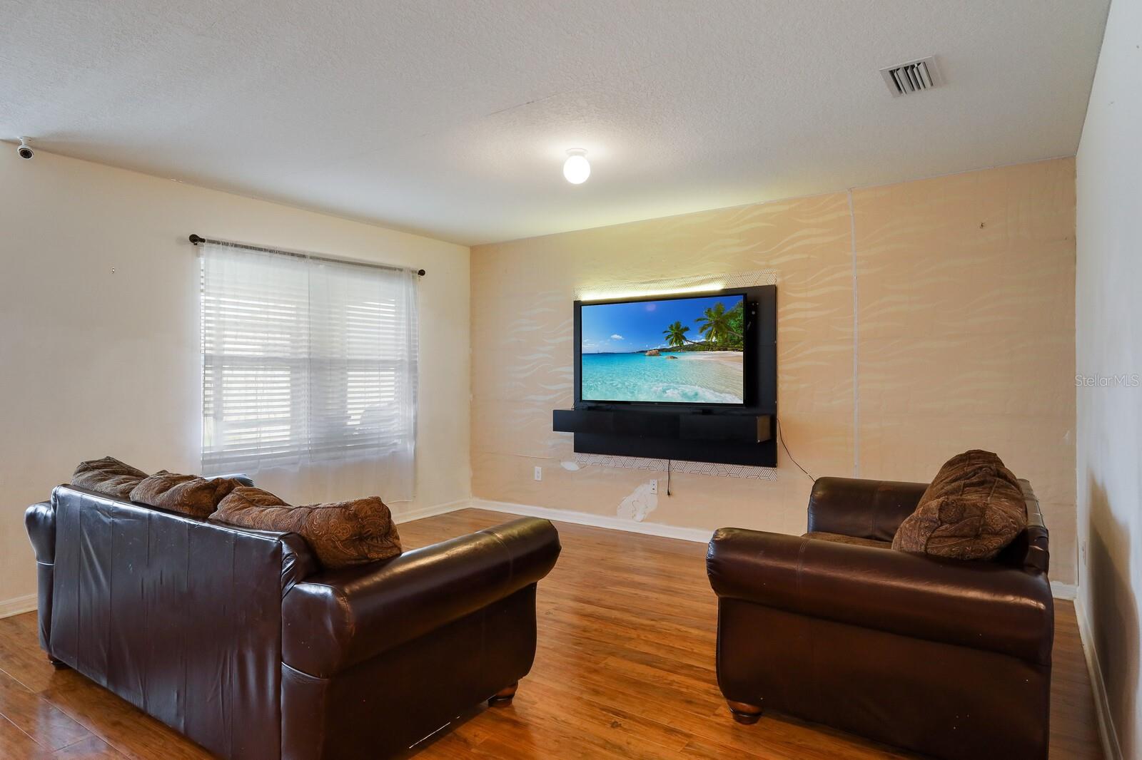 VILLAGES OF GLEN CREEK PH 1-A - Residential