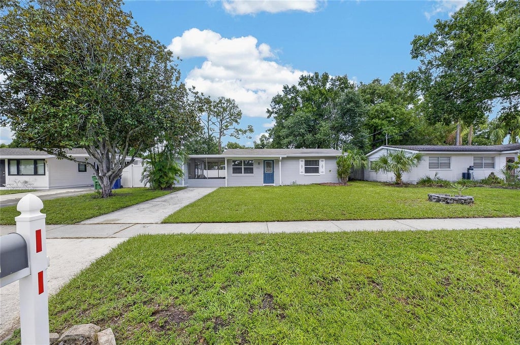 Photo of 4421 W Iowa Avenue, Tampa, FL 33616 (MLS # TB8546020)