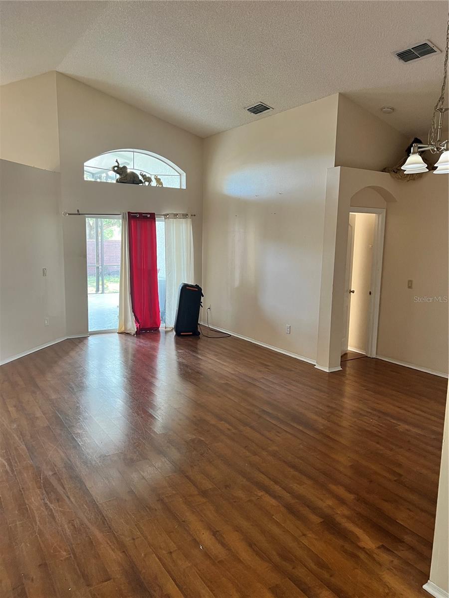 SPRING RIDGE PH03 43/61 - Residential