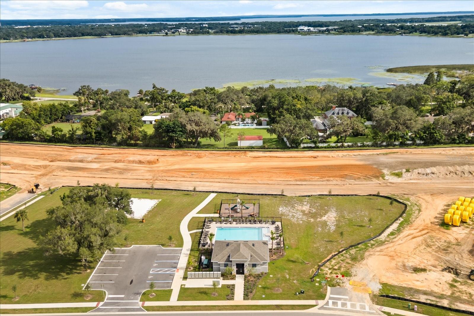 SILVER LAKE POINTE - Residential Lease