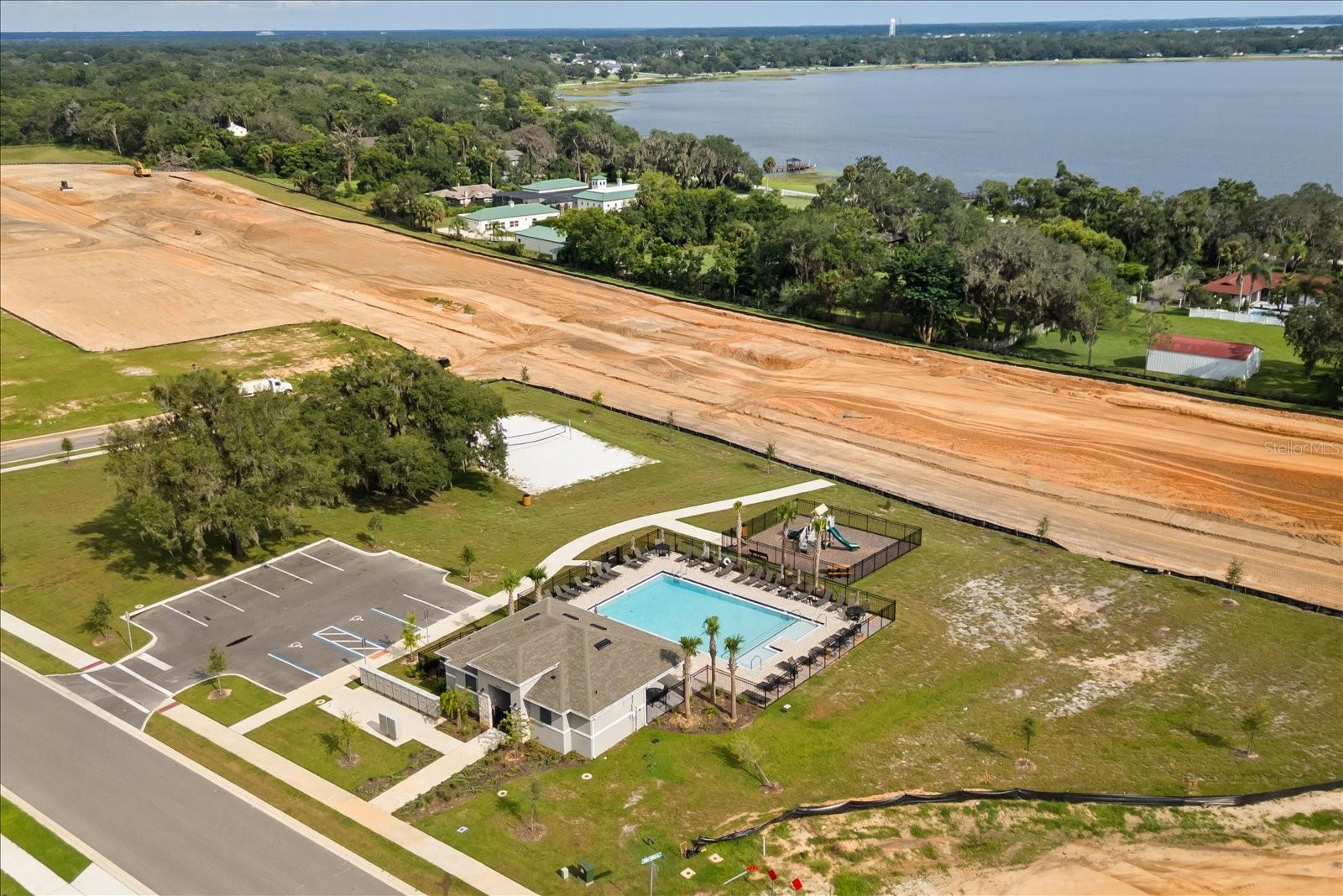 SILVER LAKE POINTE - Residential Lease