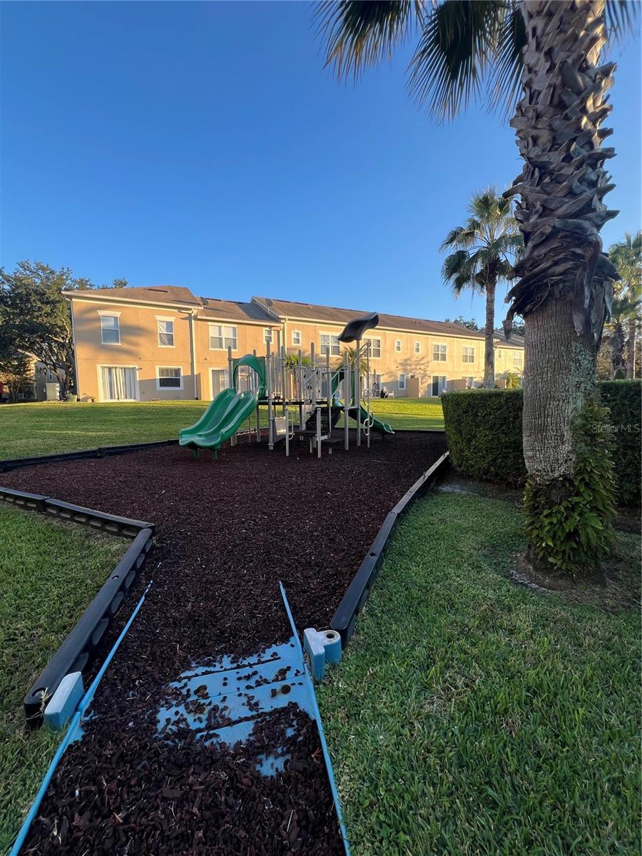 CORNICHE TWNHMS A REP - Residential