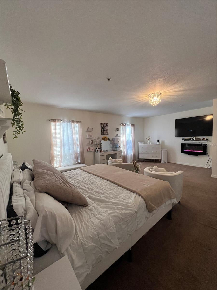 CORNICHE TWNHMS A REP - Residential