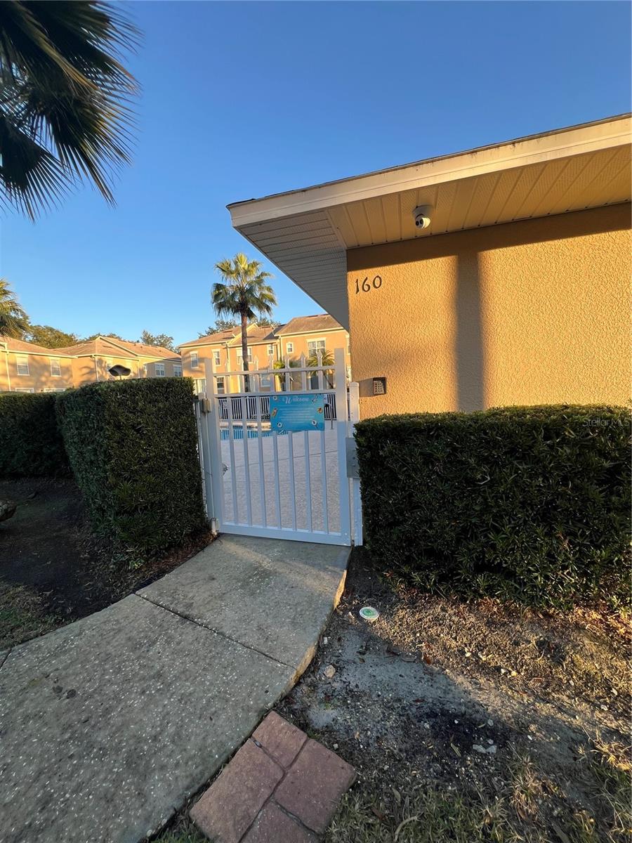 CORNICHE TWNHMS A REP - Residential