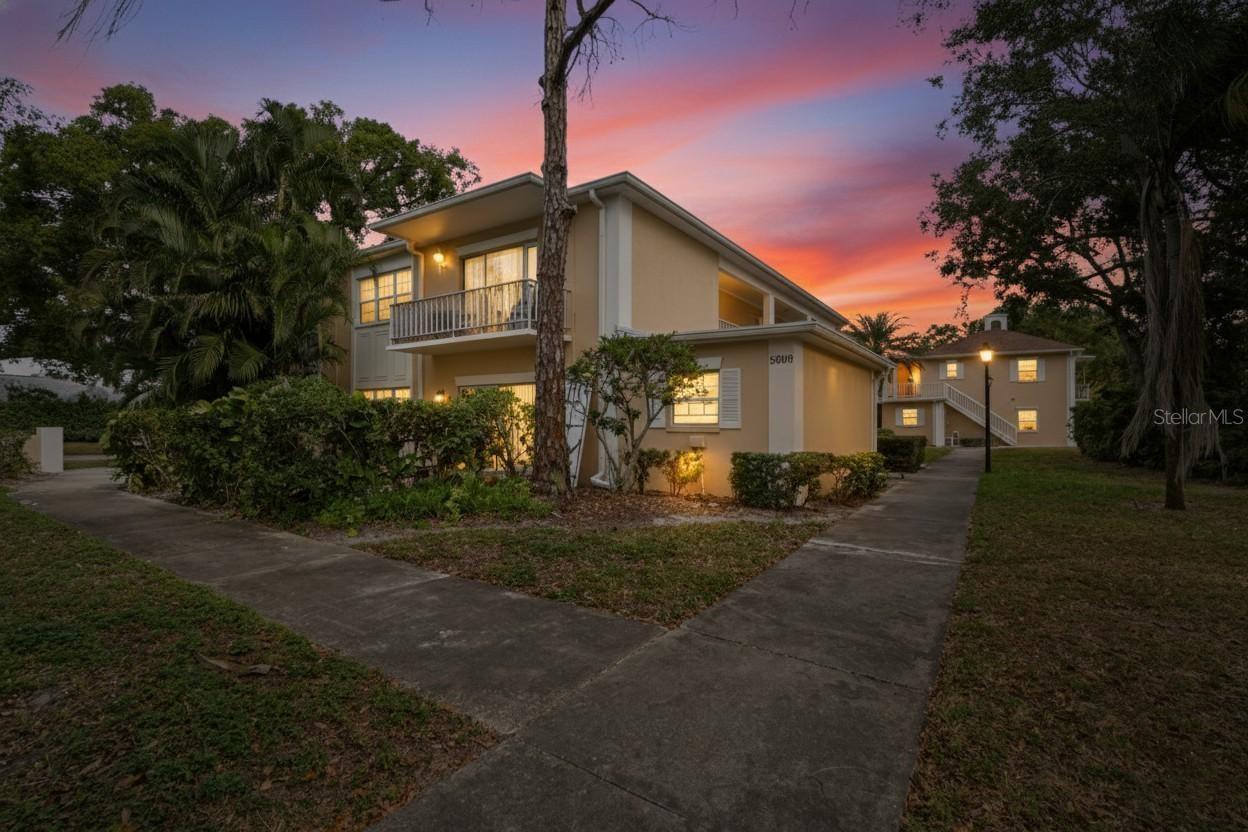 CHATEAUX DE BARDMOOR - Residential