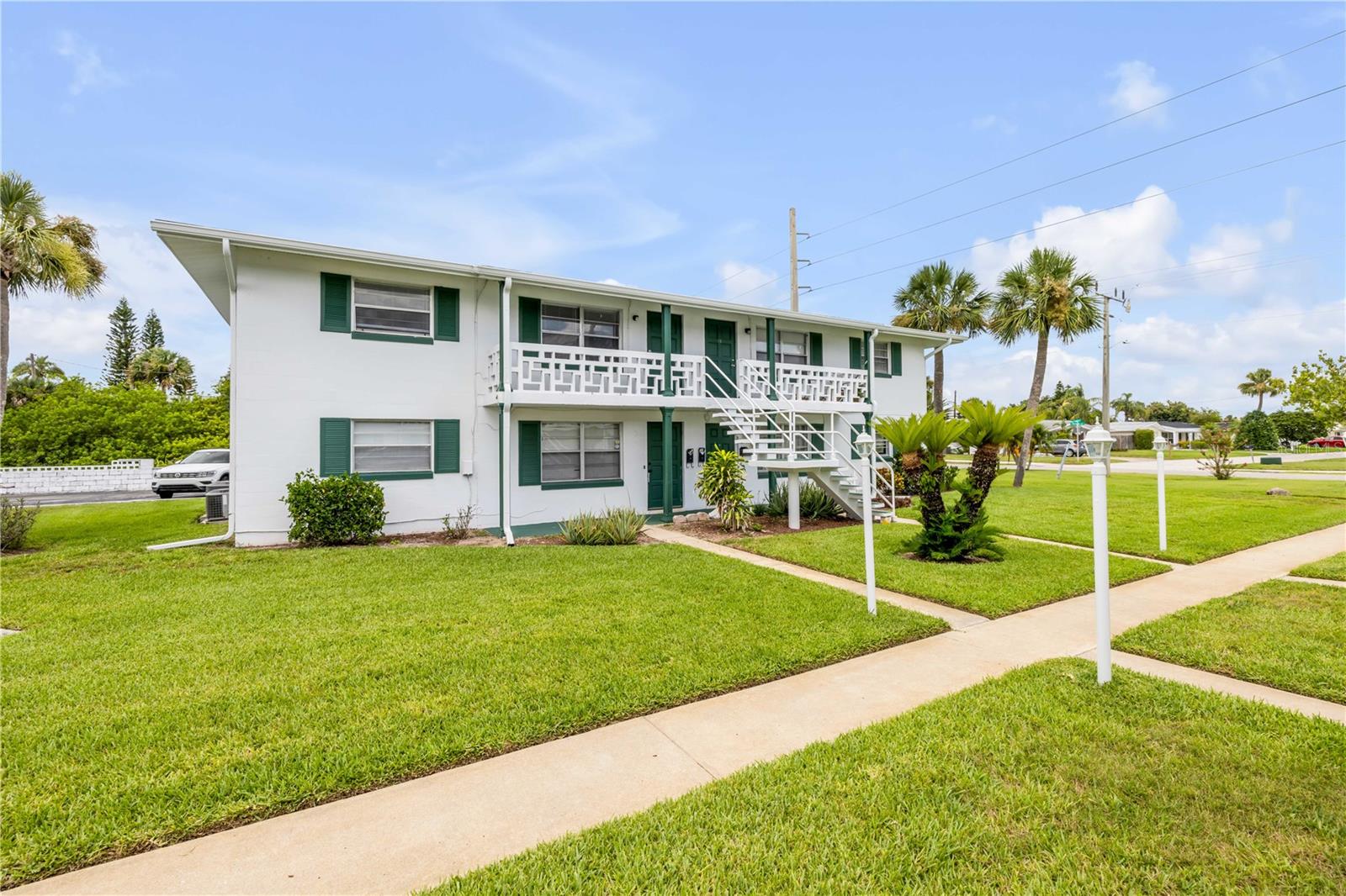 Welcome to this beautifully updated 2-bedroom, 1-bath condo located in a cozy, well-maintained community just minutes from Riverfront Memorial Park. Thoughtfully remodeled in 2023, this home features luxury vinyl plank flooring, fresh interior paint, stylish new lighting fixtures, and a brand-new electrical panel for peace of mind.
The kitchen comes equipped with new appliances (2023) and the bathroom has been tastefully renovated with modern finishes. Additional highlights include designated parking, guest parking, on-site laundry facilities, and extra storage—everything you need for comfortable and convenient living.
Enjoy easy access to nearby shopping, dining, and local amenities, plus outdoor recreation with a tennis court, boat ramp, and scenic park trails all close by.
Ideal for first-time buyers, downsizers, or anyone looking for a move-in-ready home in a desirable location. Don’t miss this opportunity—schedule your private tour today! HOA includes cable, tv, building insurance, internet, maintenance of grounds, sewer, trash, and water. 1 pet 20 lbs or less is permitted. Covered parking available for an additional charge on a first come basis. All information is deemed to be accurate but is not guaranteed.