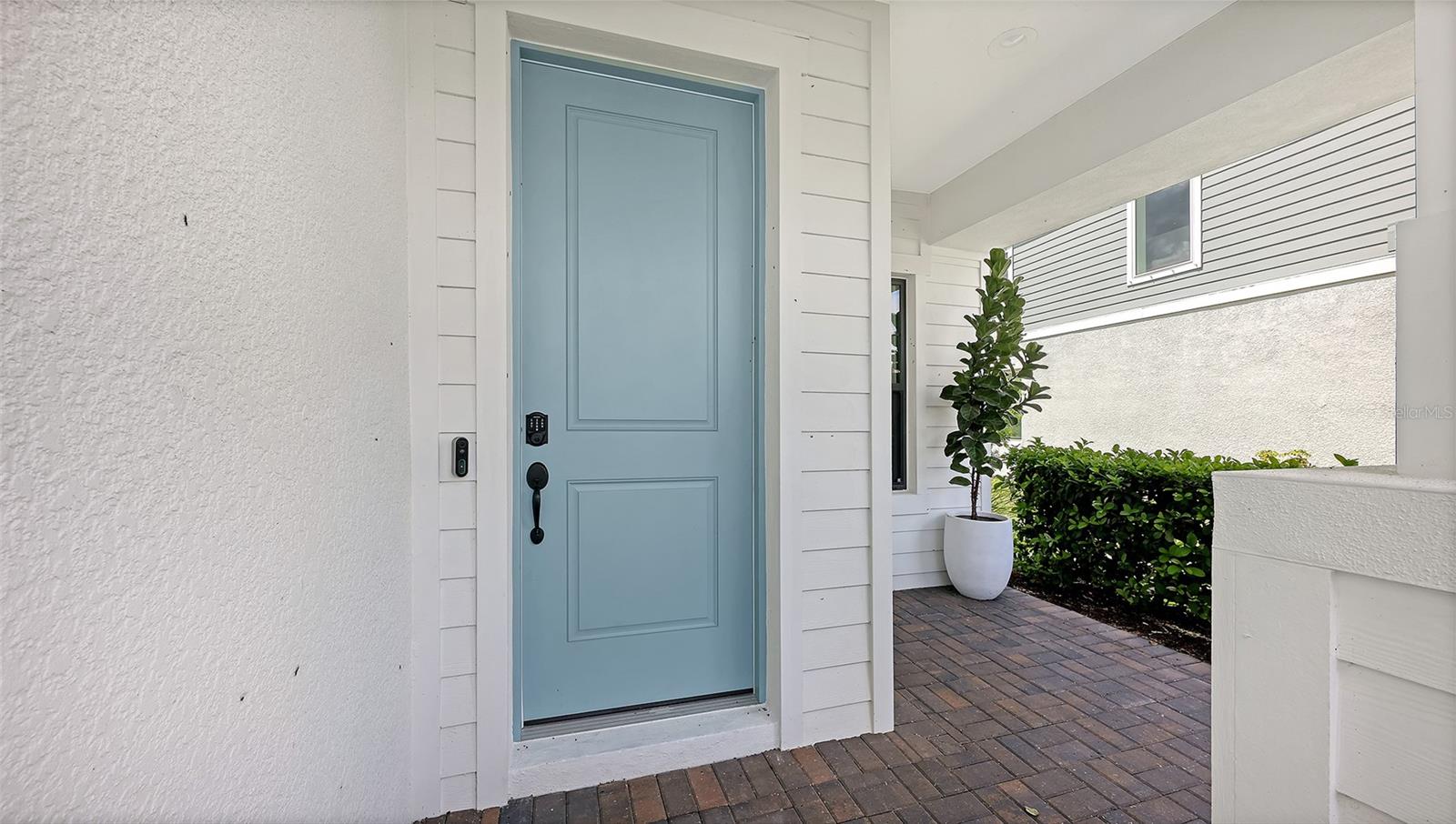 2545 STAR APPLE WAY, SARASOTA, FL, 34240 4 2545 STAR APPLE WAY