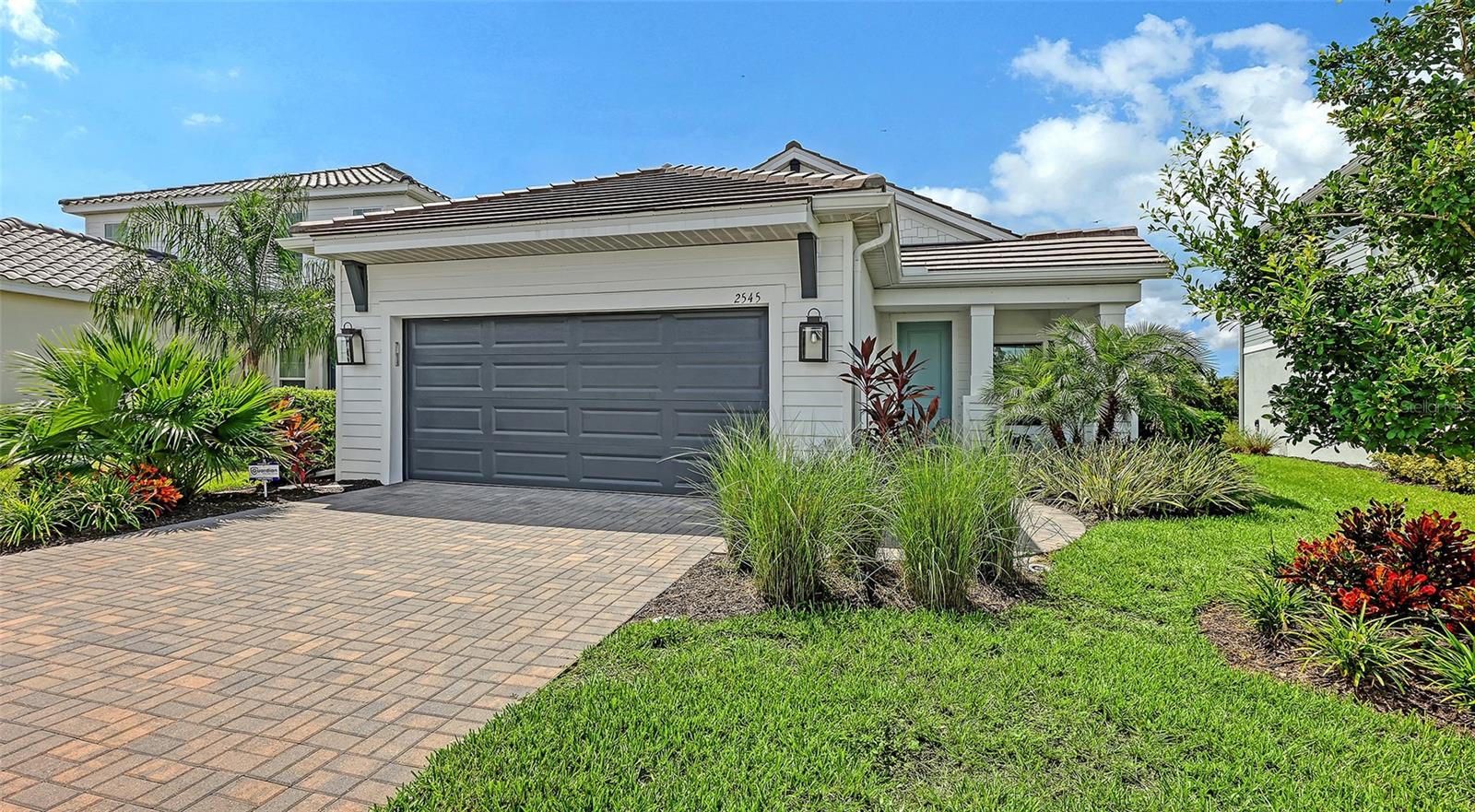2545 STAR APPLE WAY, SARASOTA, FL, 34240 2 2545 STAR APPLE WAY