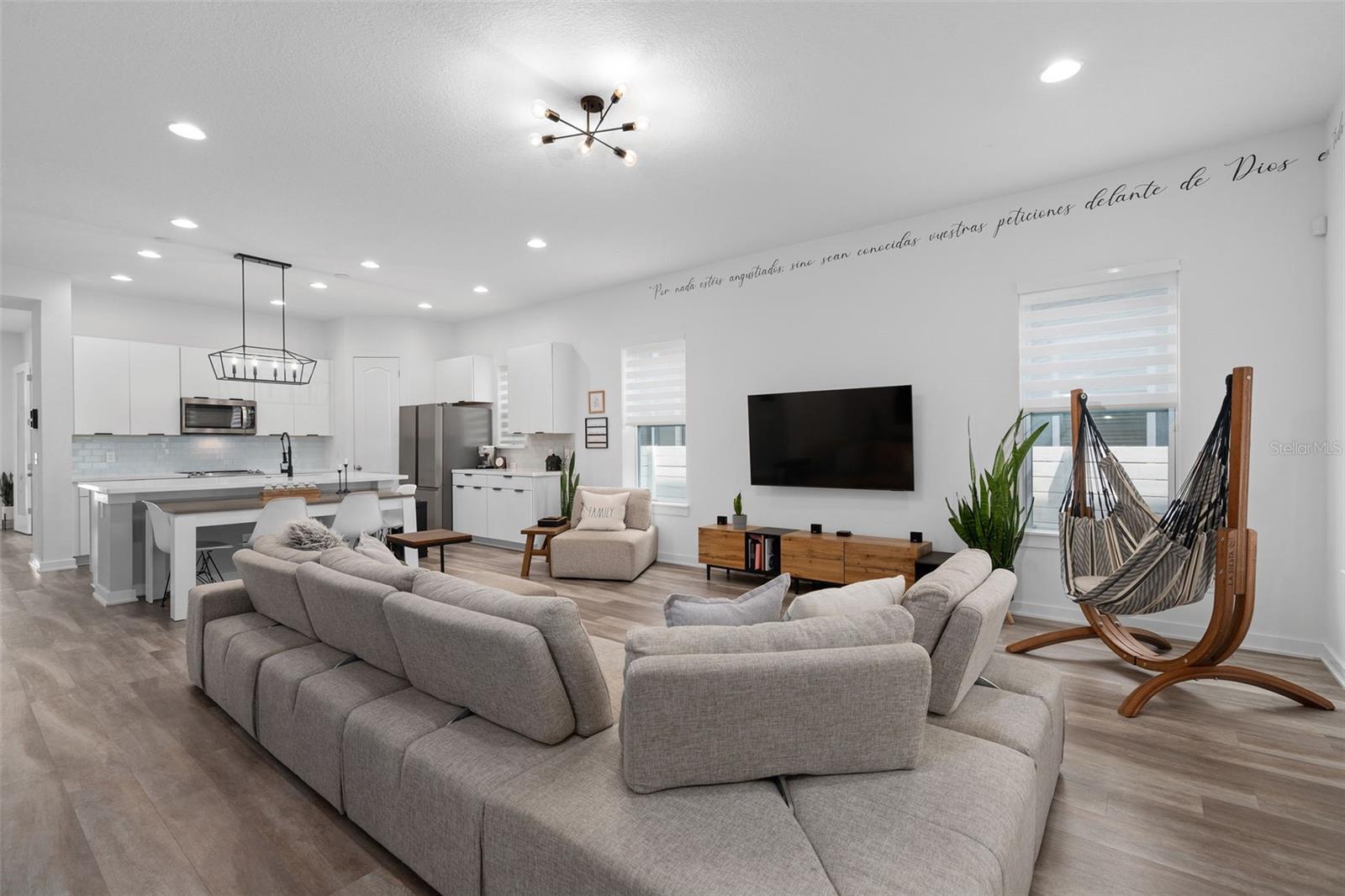 LAUREATE PARK PH 9 - Residential