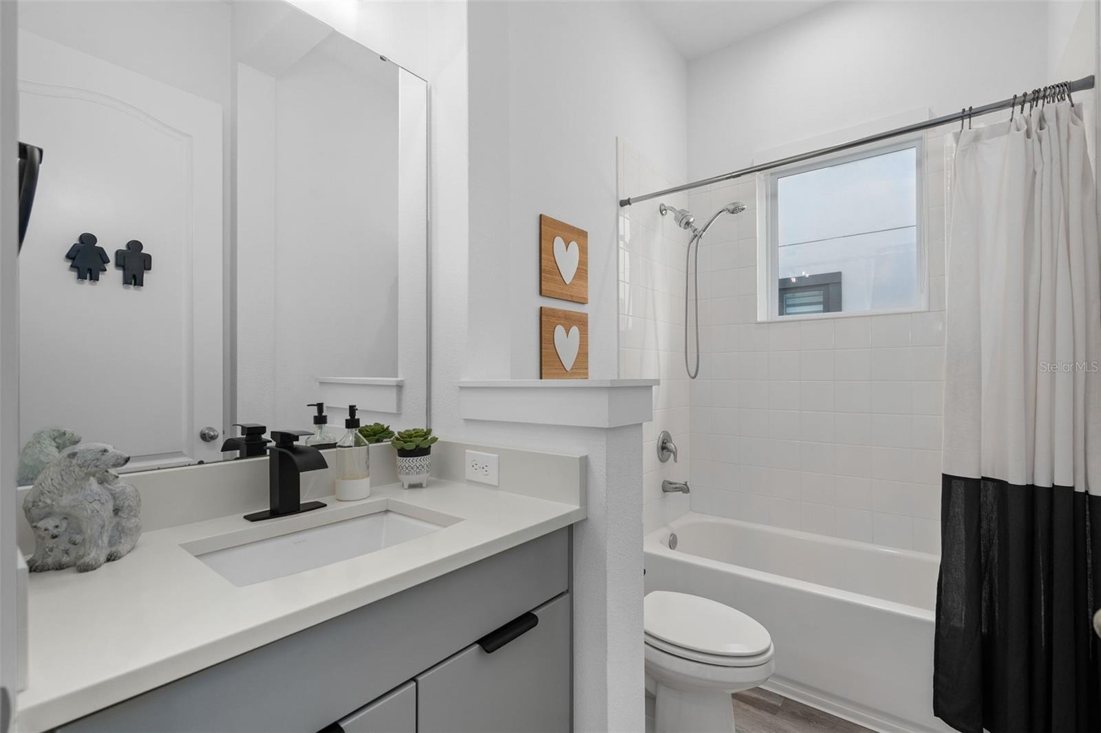 LAUREATE PARK PH 9 - Residential