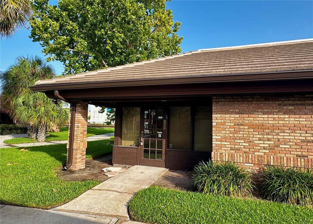 Photo of 200 E Monument Avenue #B, Kissimmee, FL 34741 (MLS # S5153387)