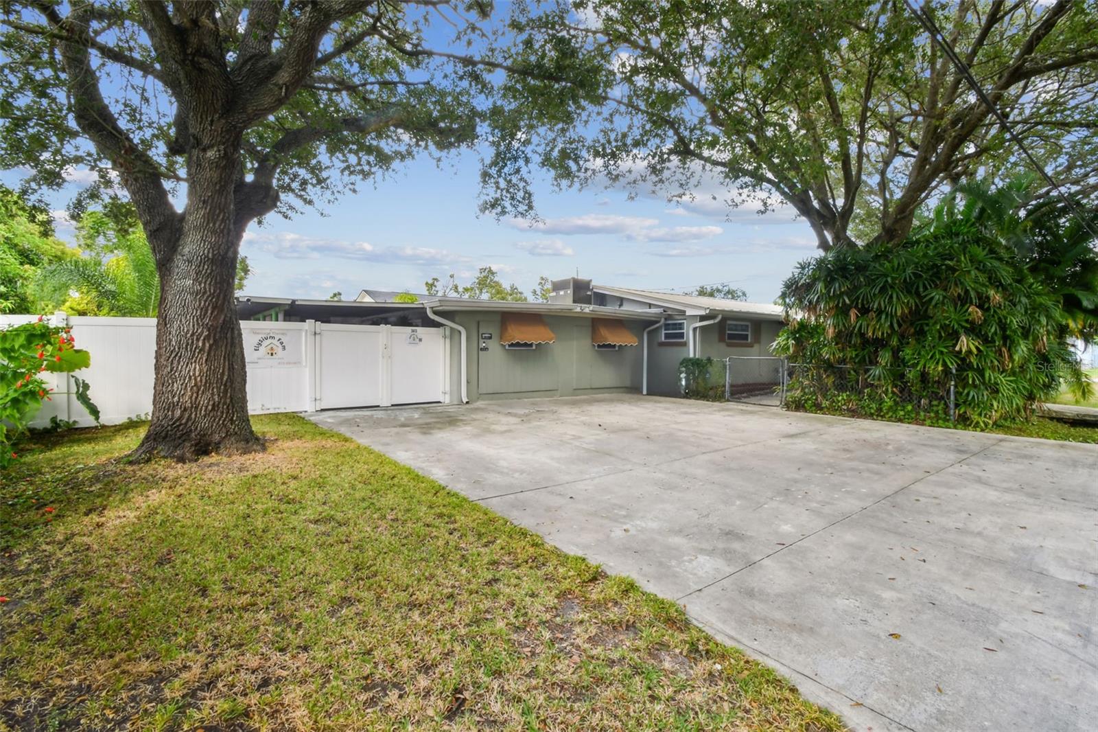 LAKE VIEW PARK SUB - Residential Income