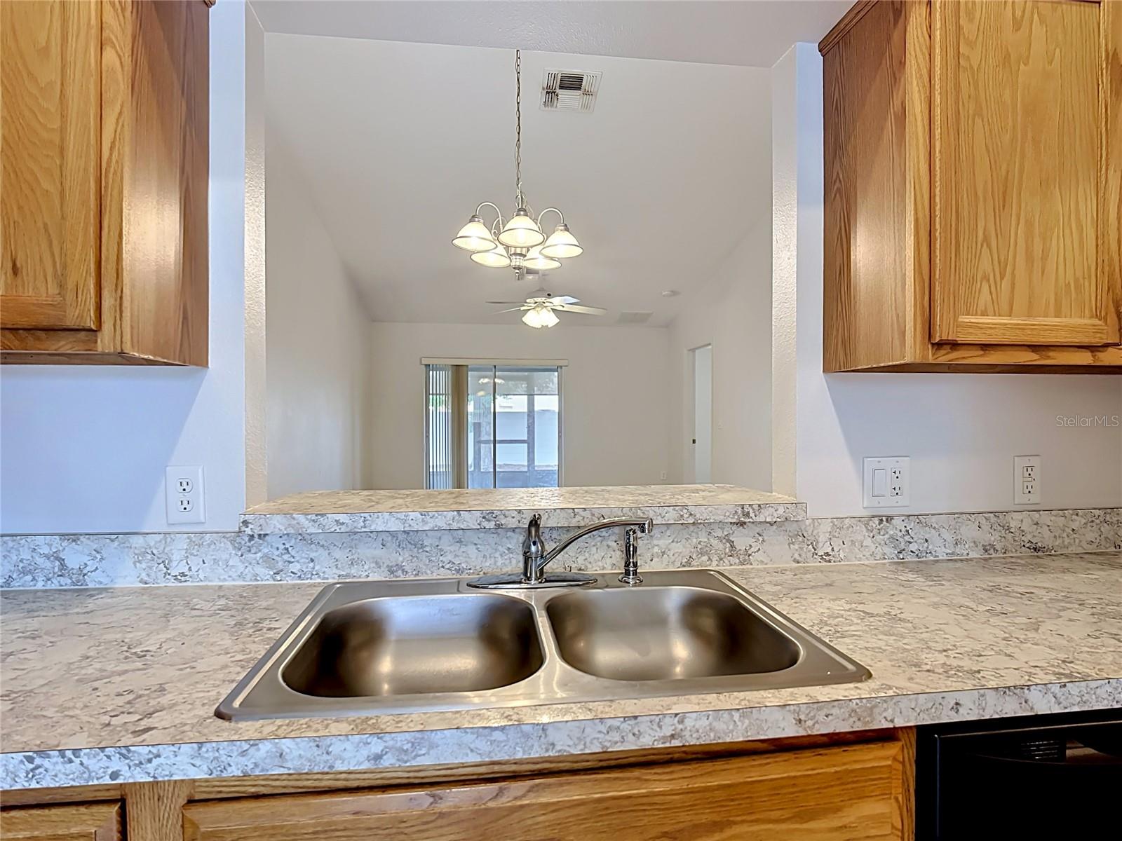 MAGNOLIA GLEN - Residential