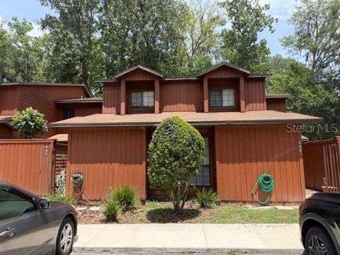 Photo of 845 SW 55th Terrace, Gainesville, FL 32607 (MLS # GC541904)