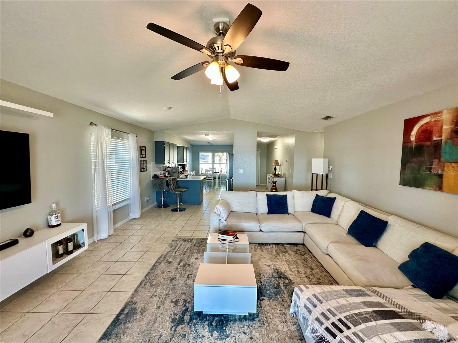 CRYSTALS LANDING - Residential