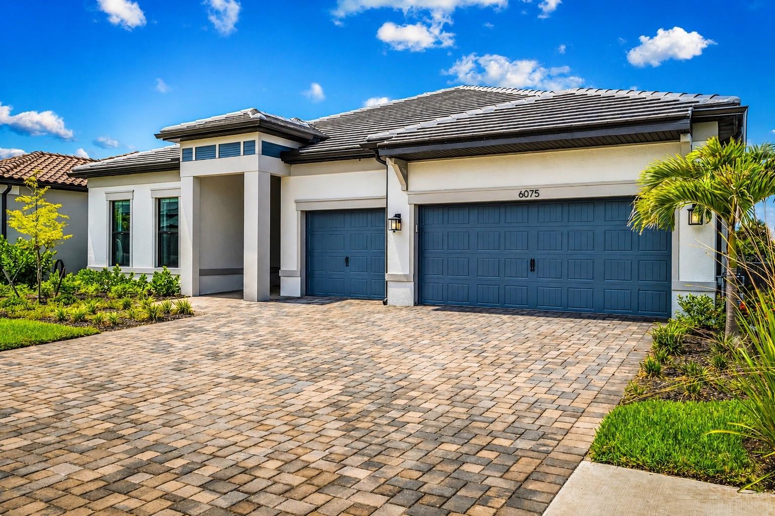 6075 SAWGRASS LAKE COURT